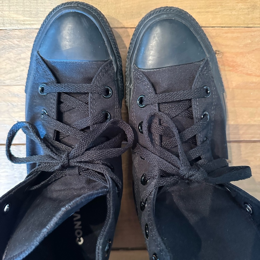 Converse women’s black High-Top Sneakers - Picture 3 of 6